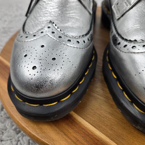 Dr. Martens Womens 8 3989 Metallic Silver Leather Brogue Long Wingtip Oxford - Picture 8 of 15